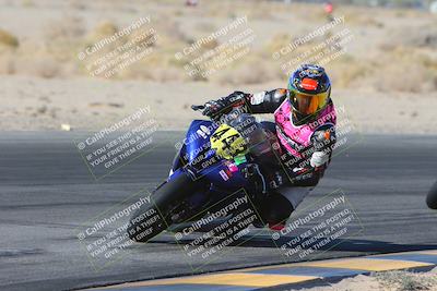 media/Jan-10-2025-CVMA Friday Practice (Fri) [[489e0da257]]/Group 4 and Trackday/Session 2 (Turn 4 Inside)/